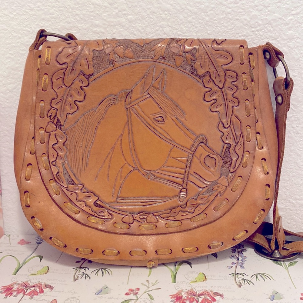 GENUINE LEATHER Vintage Saddle Crossbody Bag